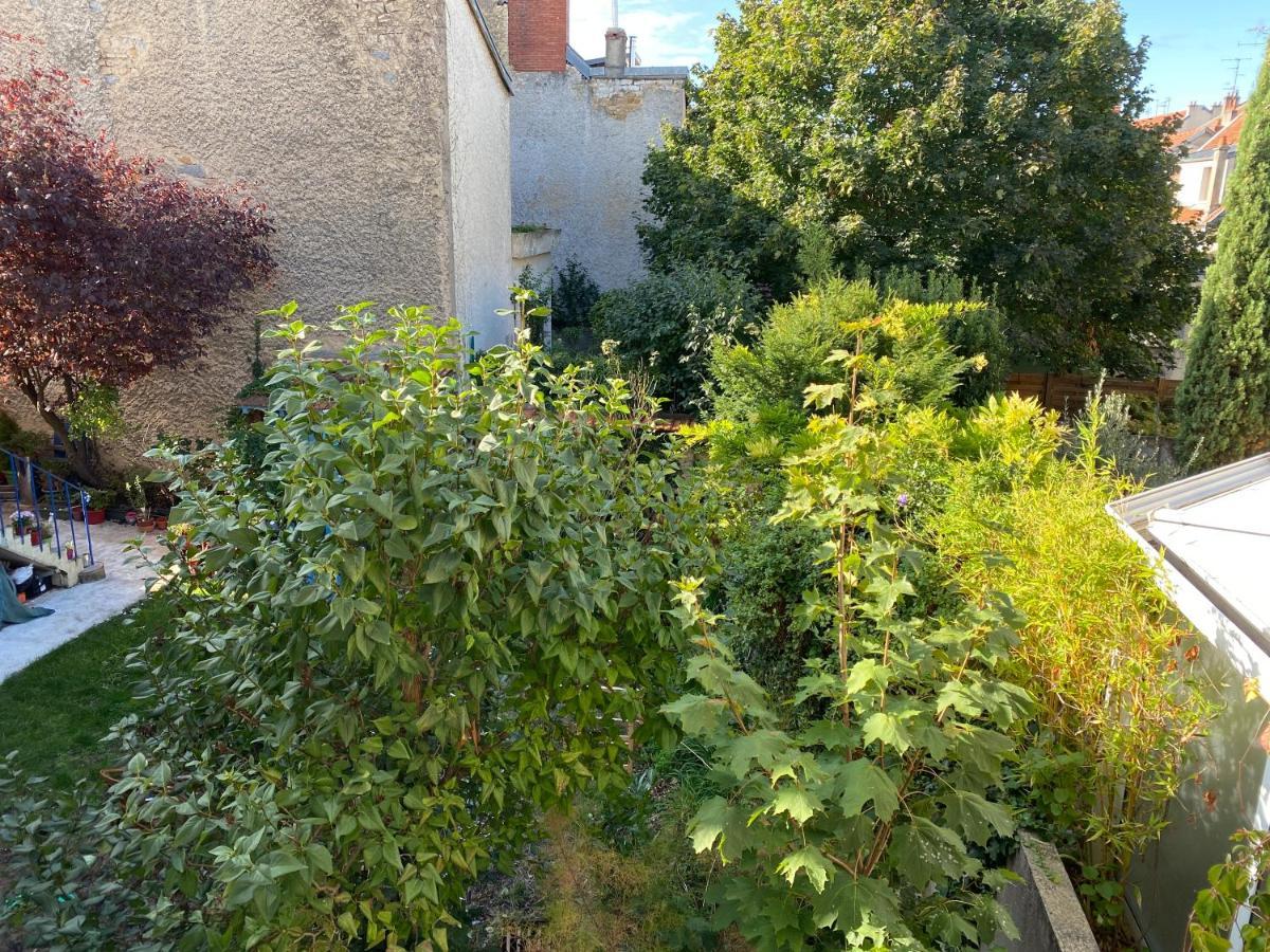 Appart Rez De Jardin 第戎 外观 照片