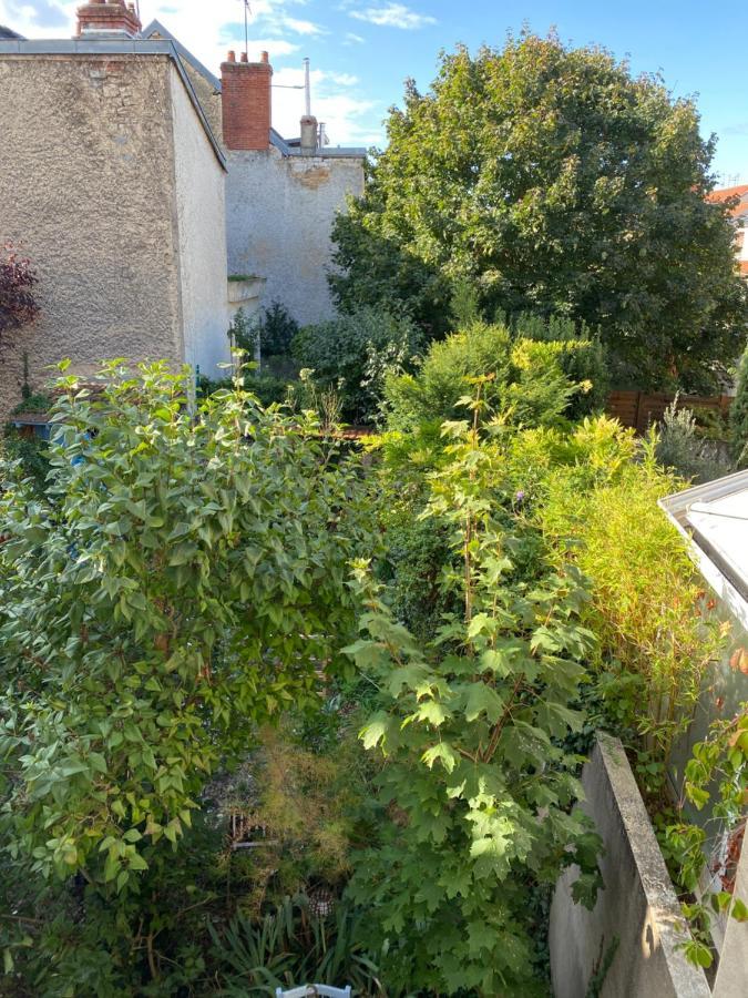 Appart Rez De Jardin 第戎 外观 照片