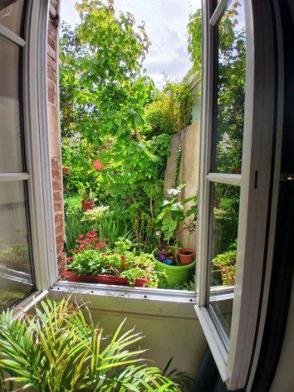 Appart Rez De Jardin 第戎 外观 照片